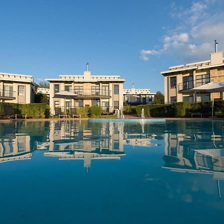 The Fairway Hotel, Spa & Golf Resort Randburg Extérieur photo