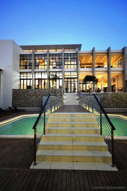The Fairway Hotel, Spa & Golf Resort Randburg Extérieur photo