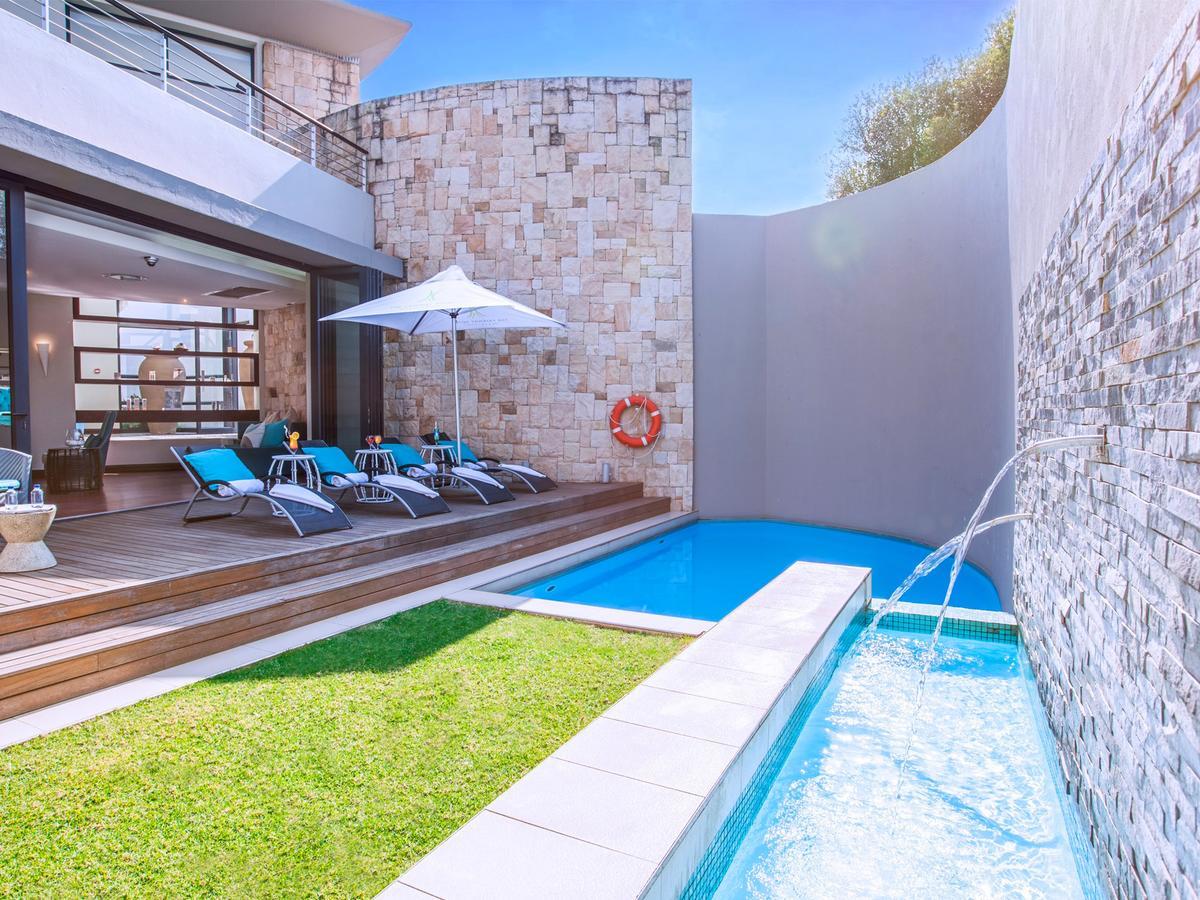 The Fairway Hotel, Spa & Golf Resort Randburg Extérieur photo