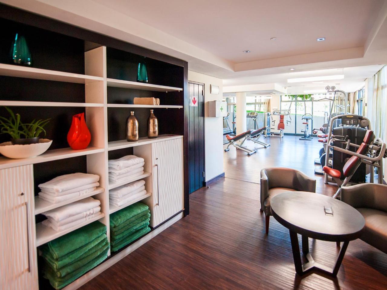 The Fairway Hotel, Spa & Golf Resort Randburg Extérieur photo