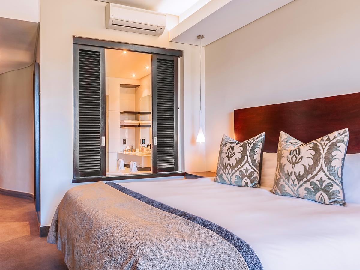 The Fairway Hotel, Spa & Golf Resort Randburg Extérieur photo