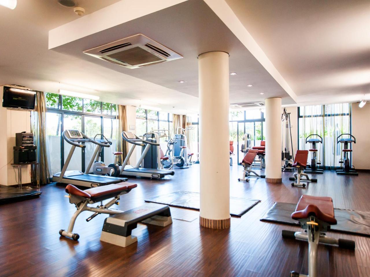 The Fairway Hotel, Spa & Golf Resort Randburg Extérieur photo